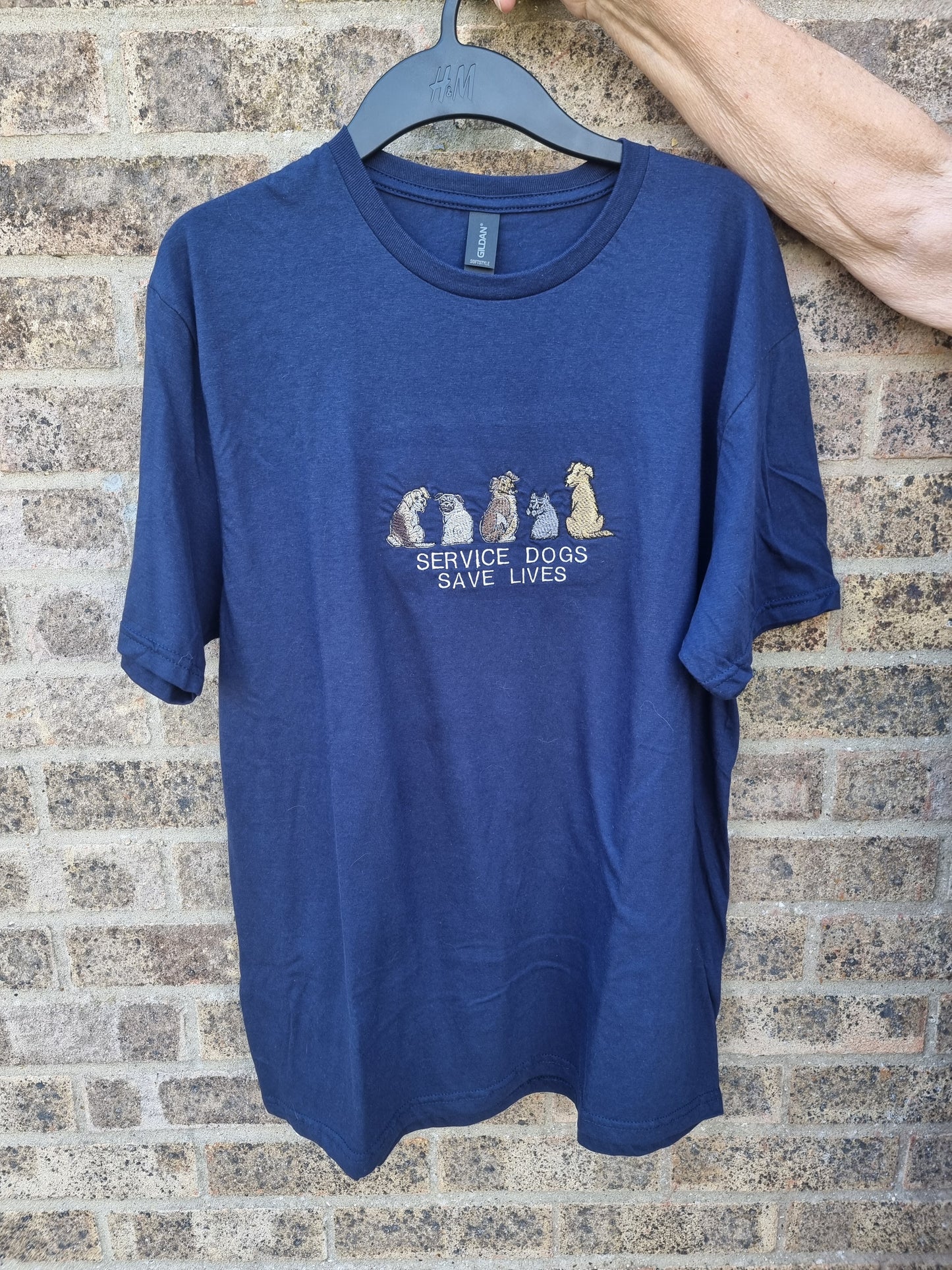 Service dogs save lives seconds t shirt second